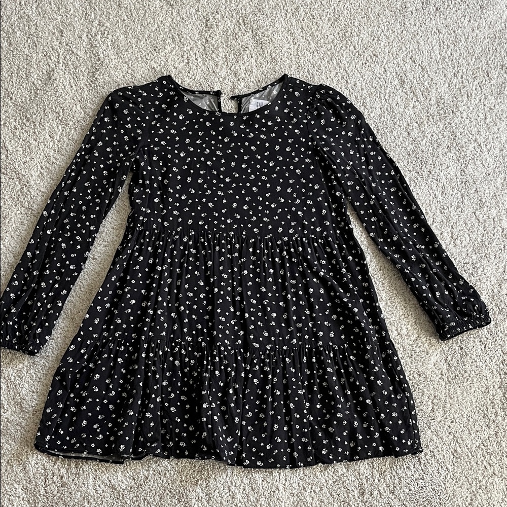 Girls gap size 10 flowy dress- black with white print detail